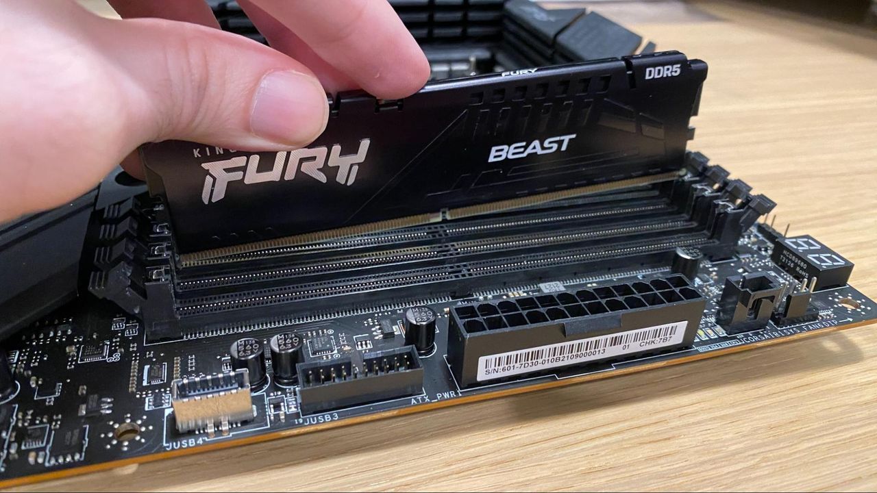 Featured image RAM thieves looted eSport hotels in China stealing 2000 worth of gear