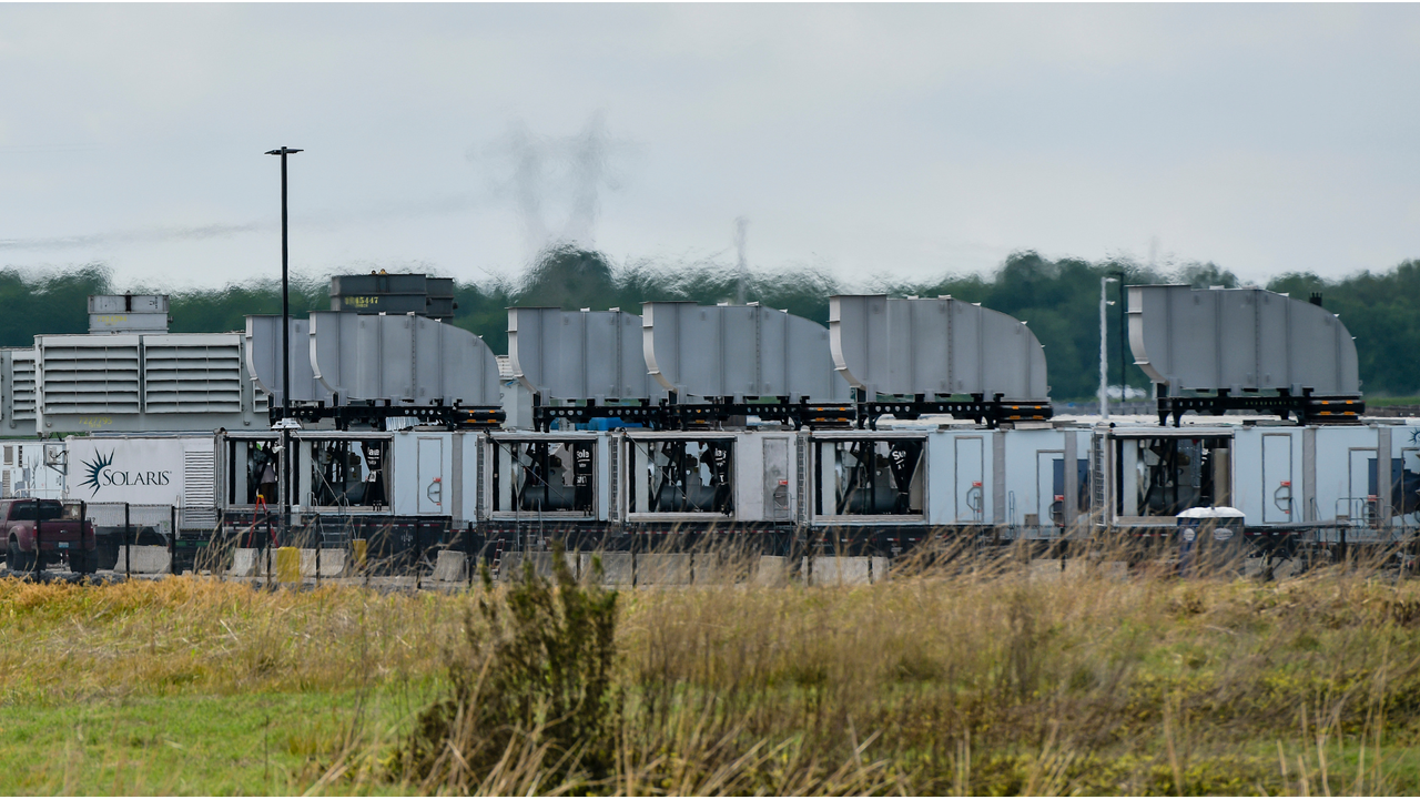 Featured image Musks data center pollutes Mississippi with 59 gas turbines
