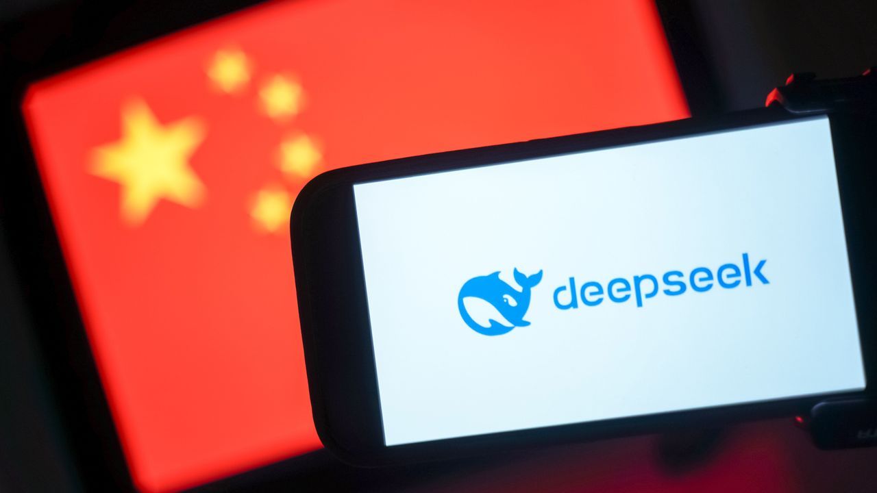 Featured image Trump seeks to ban Chinese AI models but open weights make it impossible