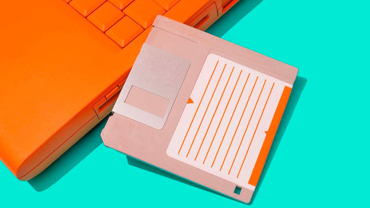 Featured image Devs fit games on a 144 MB floppy disk challenge