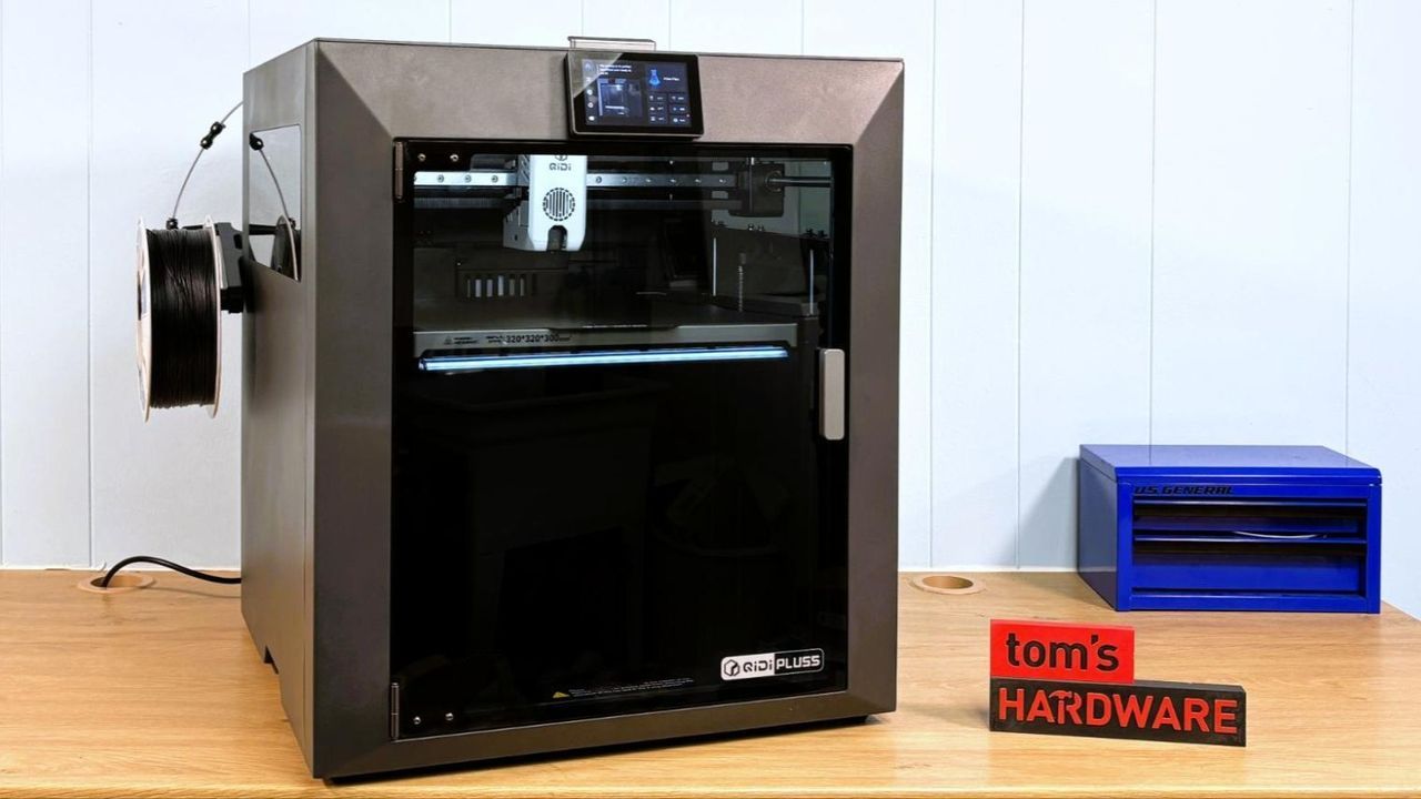 Featured image QIDI Plus5 3D printer Is it truly the best