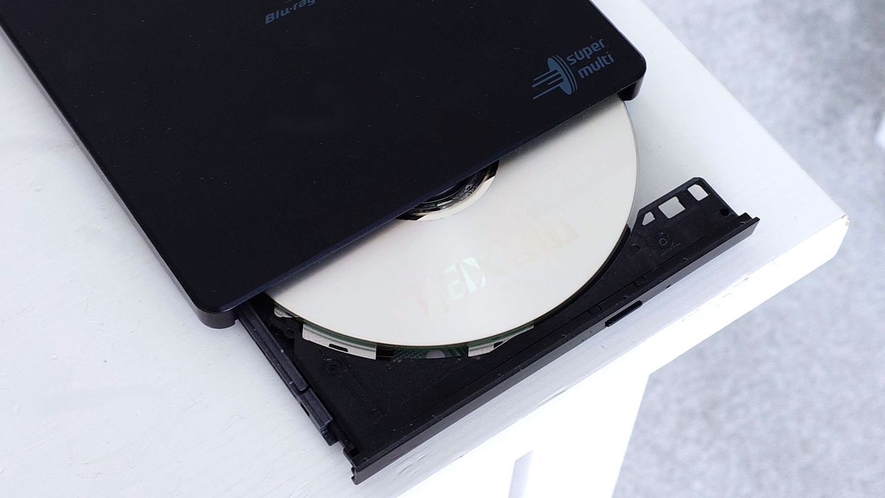 Featured image PC Gamers start making their own physical game discs