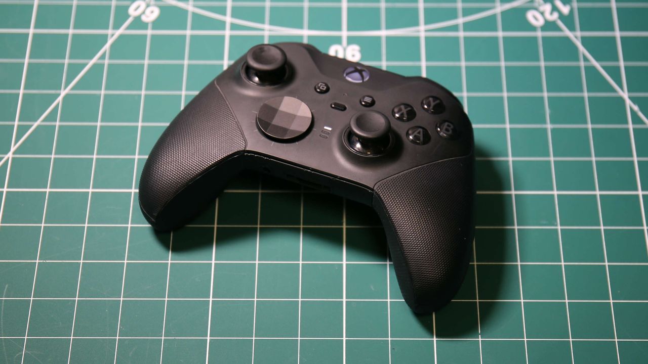 Featured image Redditor buys Xbox prototype posts and a dark thread