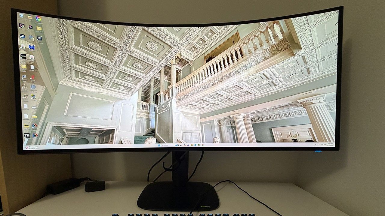 Featured image Alienware 39inch OLED gaming monitor review