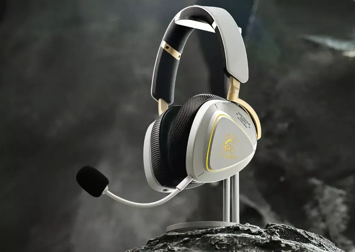 Featured image 30k Asus fan fights for a cheap headset RMA