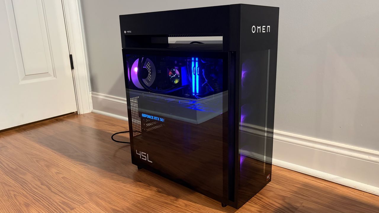 Featured image RTX 5090 PC rig with 64GB RAM for just 4799