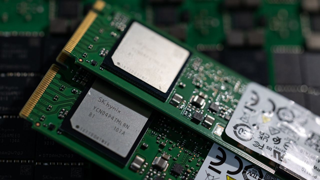 Featured image SK hynix defaults on SSD refunds as drive prices double