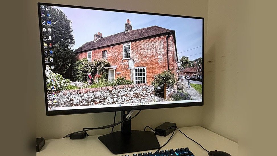 Featured image Samsung Odyssey G80HS 6K gaming monitor review
