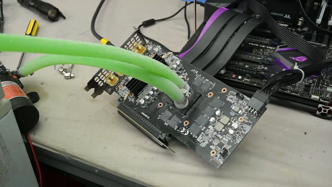 Featured image Modder pumps liquid over GPU silicon drops RTX 2060 Super temps to 28C