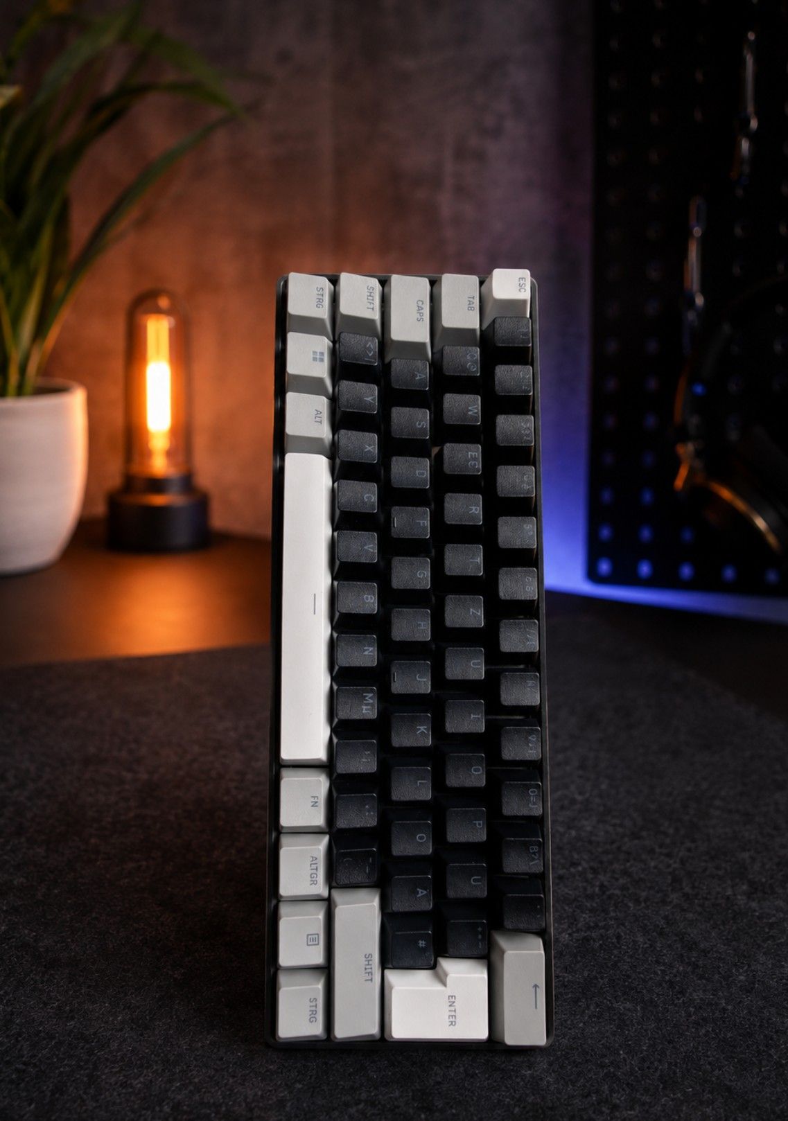 Featured image Corsair Clipper PRO MINI 60 Review Compact HallEffect Gaming Power