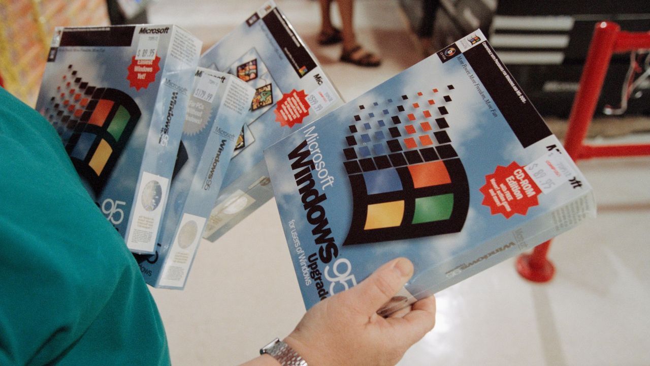 Featured image Naked baby confusion forces Microsoft to alter the Windows 95 hologram