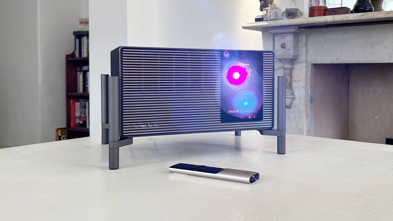 Featured image Xgimi Titan Noir Max Review