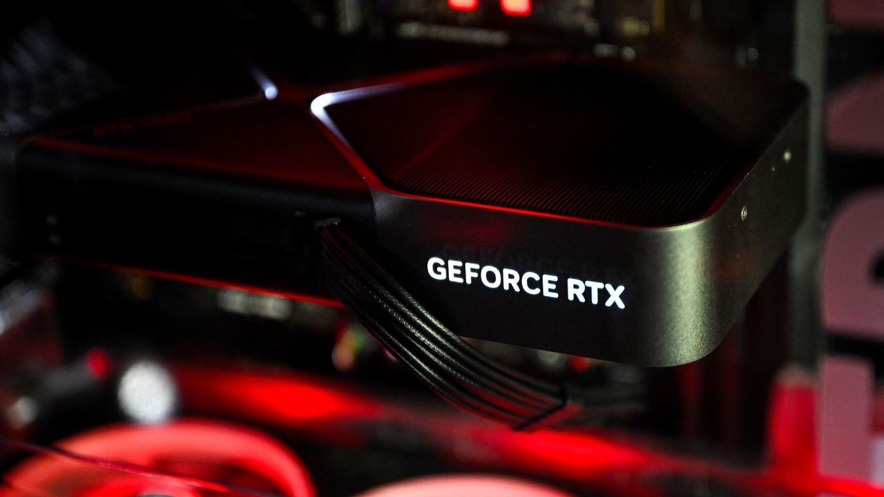 Featured image German scammer strips hollow RTX 5090s nets 5000