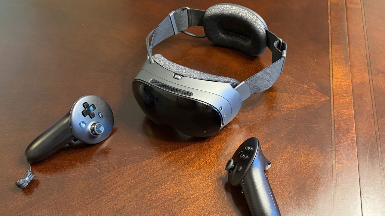 Featured image Steam Frame VR Standalone Play or Wireless Streaming Focus