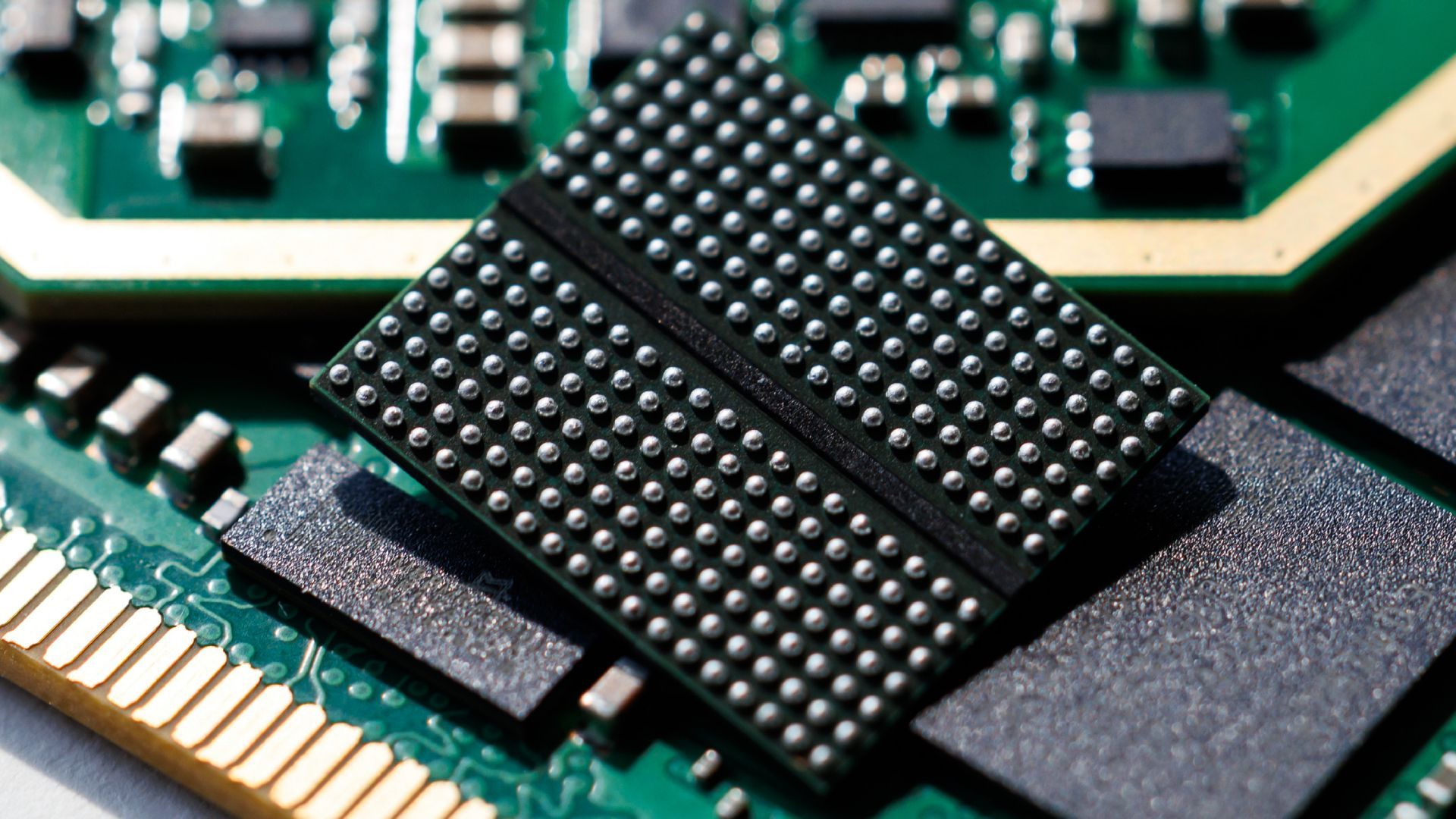 Featured image Flash and NAND undersupply threatens everyday electronics