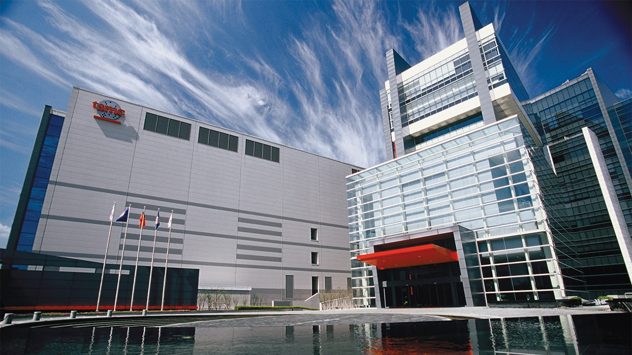 Featured image TSMC equipment demand doubles AI drives 64B CapEx