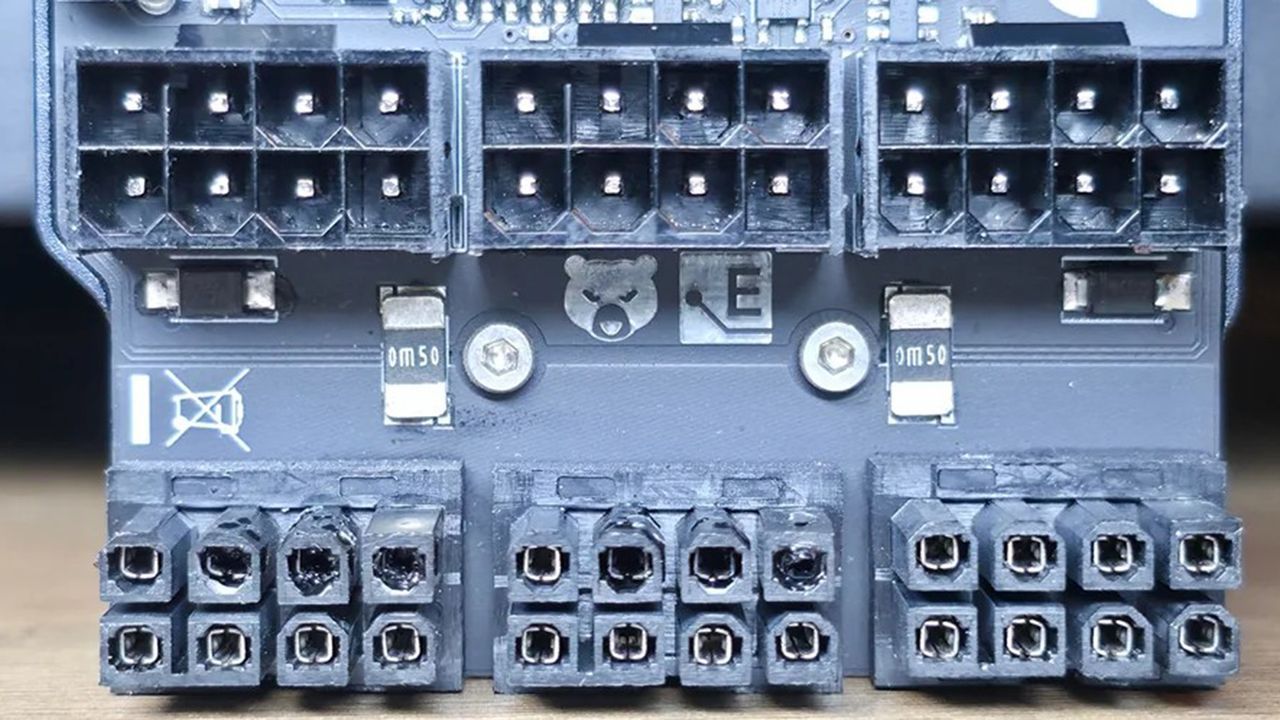 Featured image Thermal Grizzly burns out PCIe plugs on RX 7900 XTX